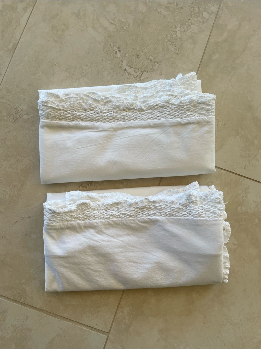 Piubelle White Decorative Lace-Edge Pillow Shams - Classic Home Bedding